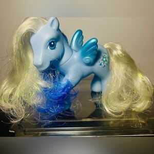 2005 My Little Pony G3 "Silver Glow" Pegasus 4.5” Pony/ Crystal Princess Line